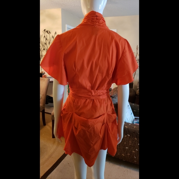 Beautiful button down top - Picture 5 of 12